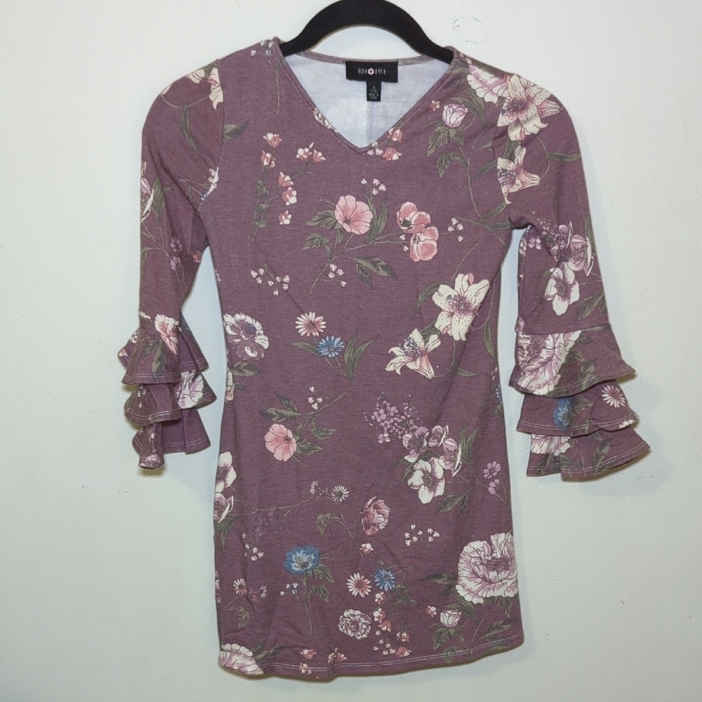 Amy Byer Purple Floral Dress with Ruffled Bell Sleeves Girls Size S 7-8